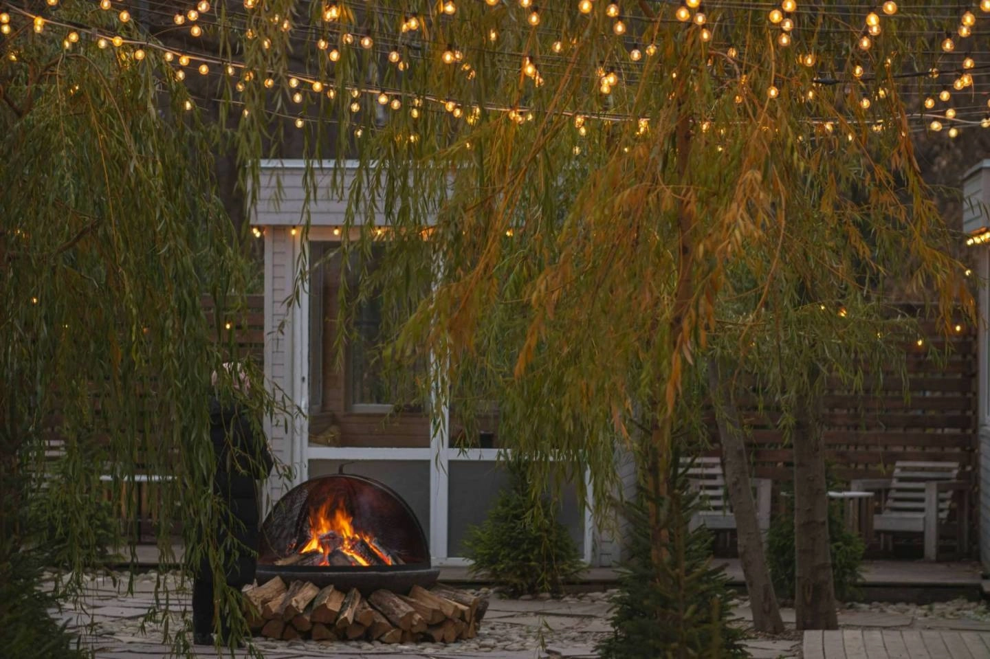 Is It A Good Idea to Get An Outdoor Fireplace In Your Yard? Things to Consider -