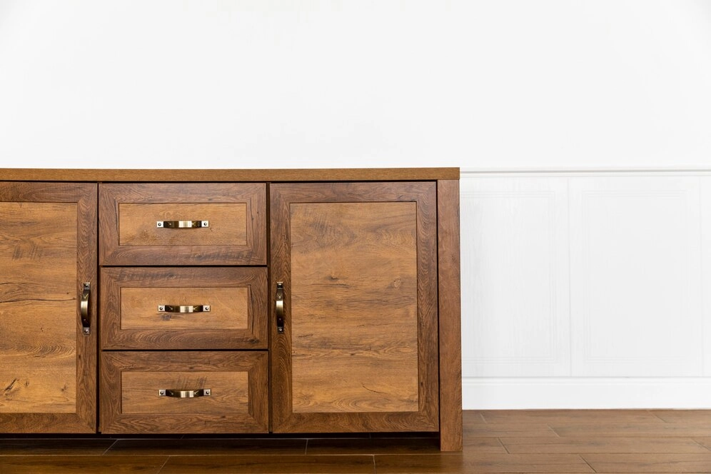 Light Wood Nightstands in Your Bedroom: A Complete Guide