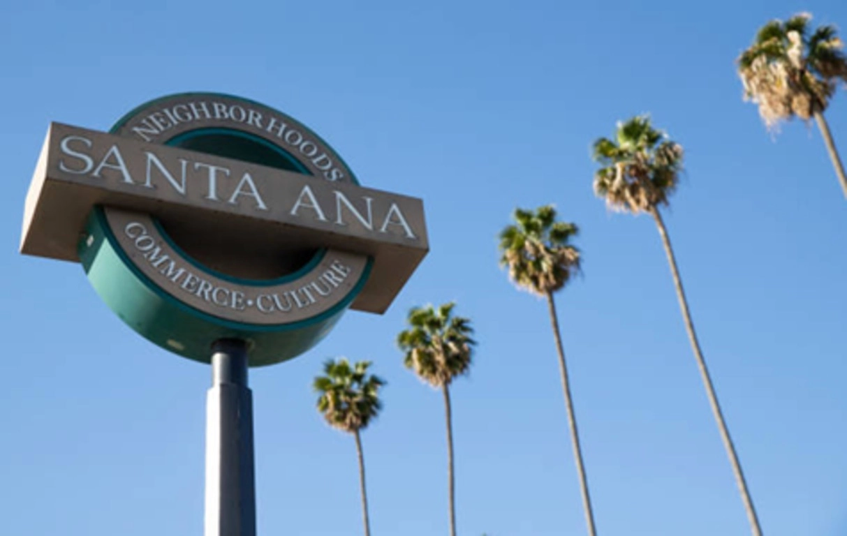 Living in Santa Ana, CA: Local Relocation Guide