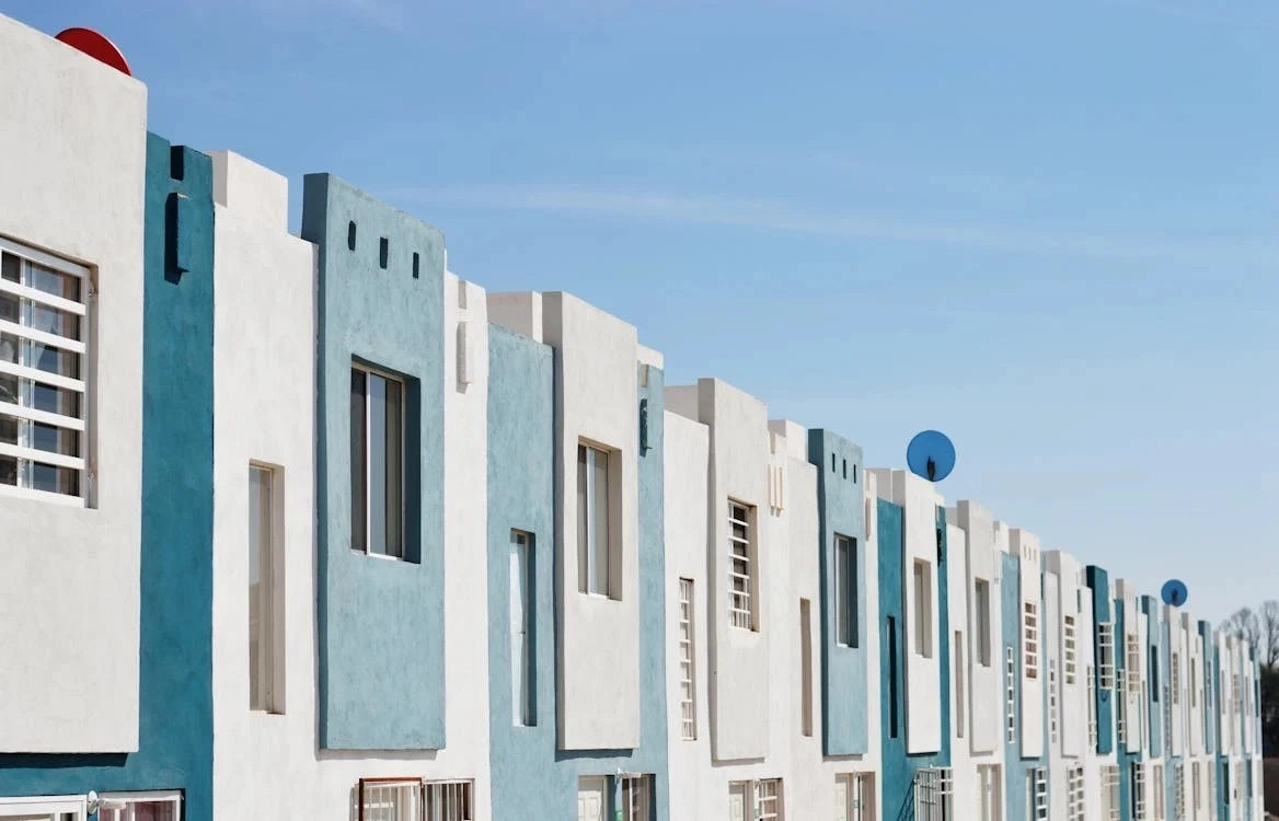 Navigating Tenant Rights: What You Need to Know When Selling Your Home -