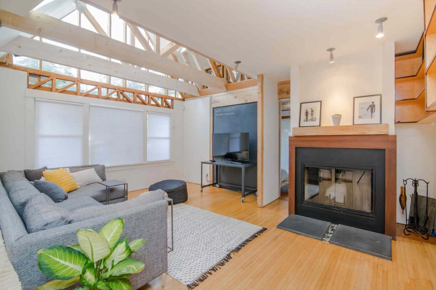The Top 4 Common Requirements for Renting a Three-Bedroom House