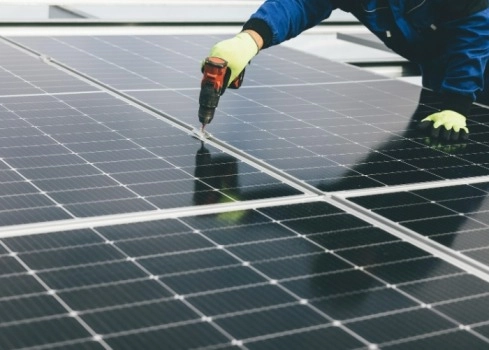 Thinking About Solar in 2026? You Need Cinergi