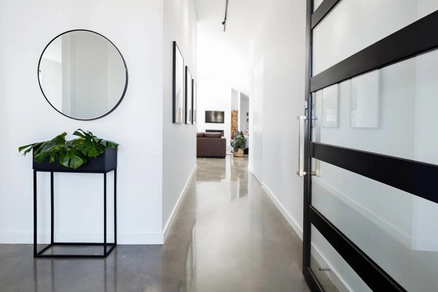 Tips for Making Your Home’s Concrete Floors More Attractive