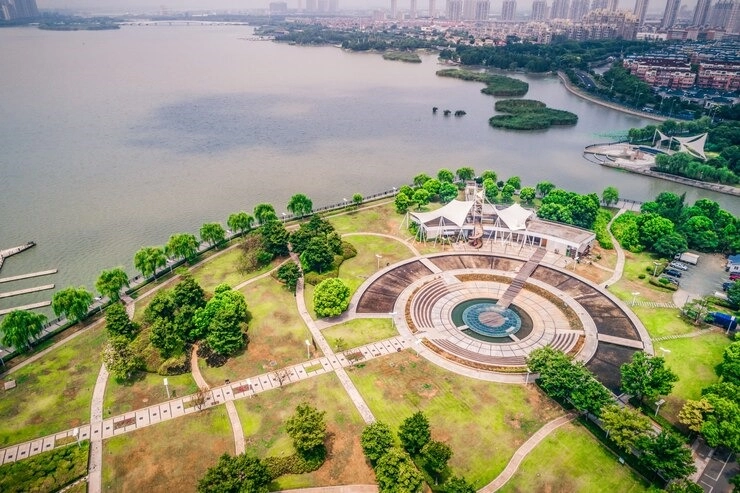 Tips to invest in the tourism hub -