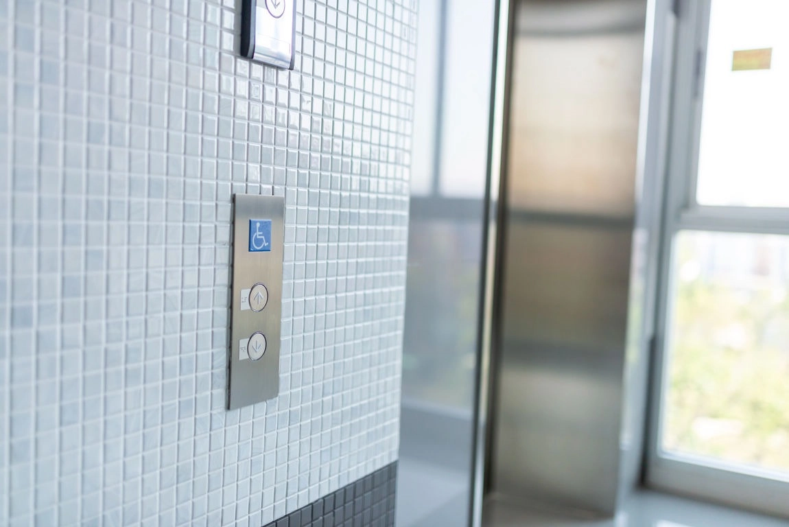 Top Benefits of Residential Lifts for Homes