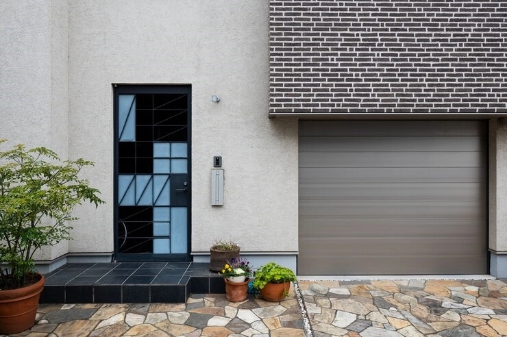 Upgrading Your Shed: A Guide to Choosing and Installing Replacement Doors -