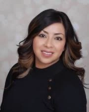 Daniela Draper Real Estate Agent