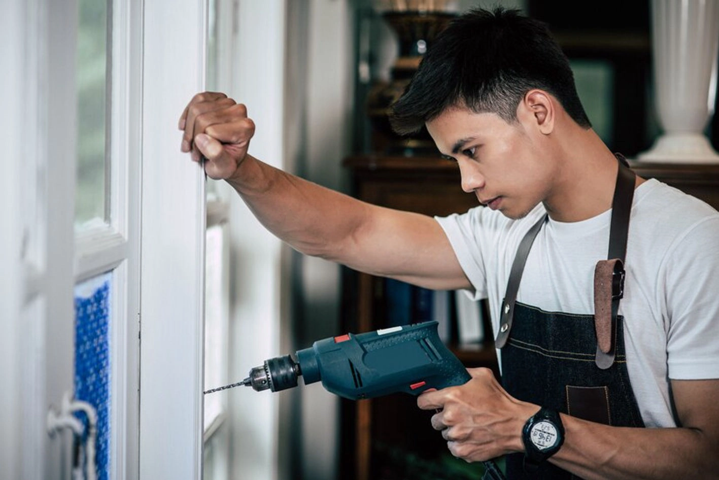 When Is the Right Time to Replace Your Home’s Windows and Doors?
