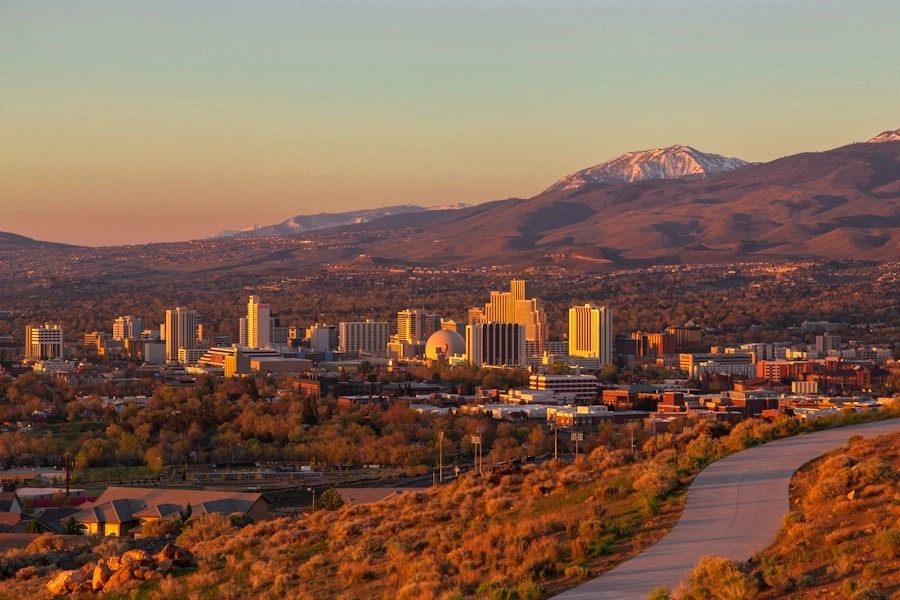 Your Complete Guide to Moving to Reno, NV in 2025