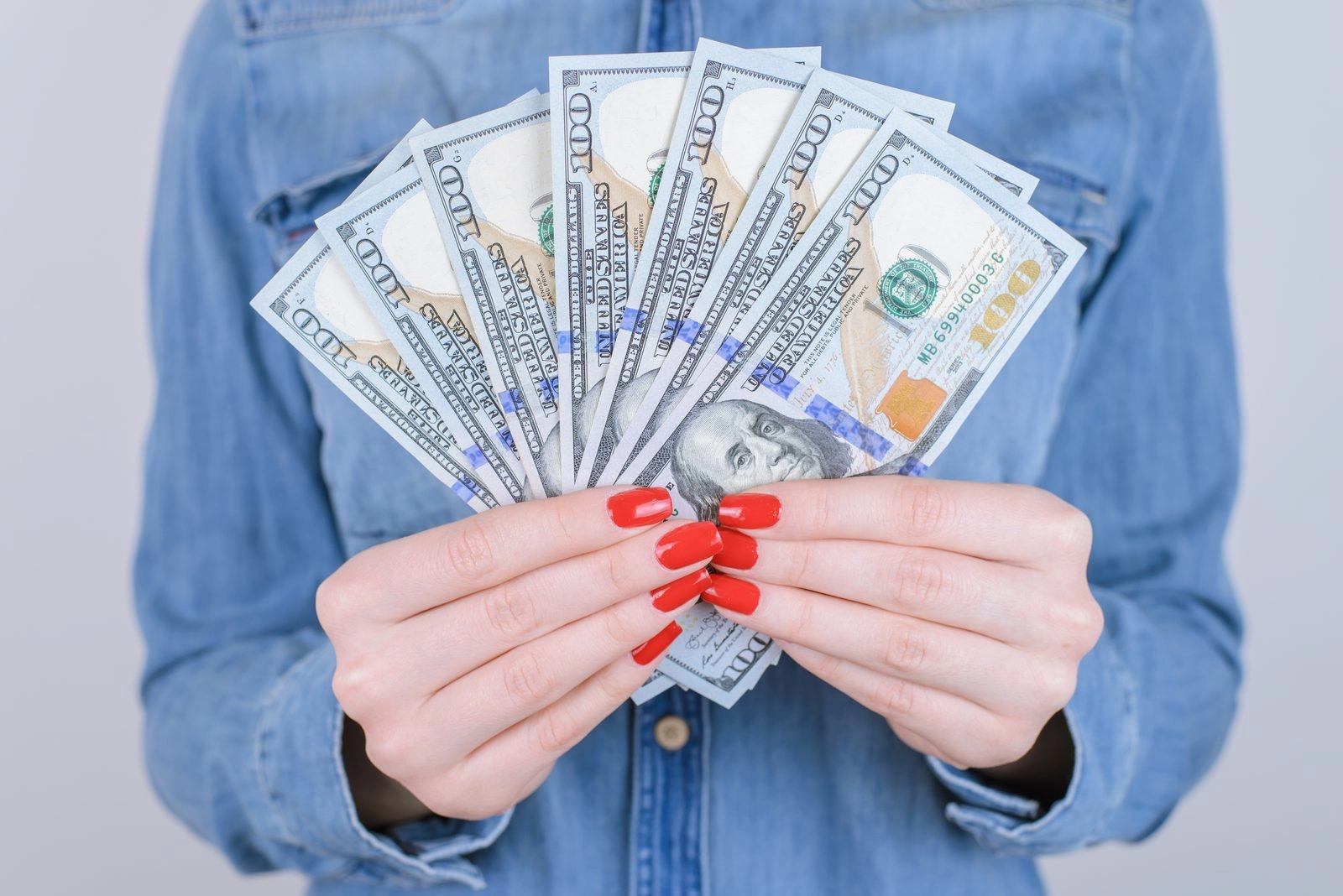 Who Do I Contact If I Want to Buy a Home with Cash?