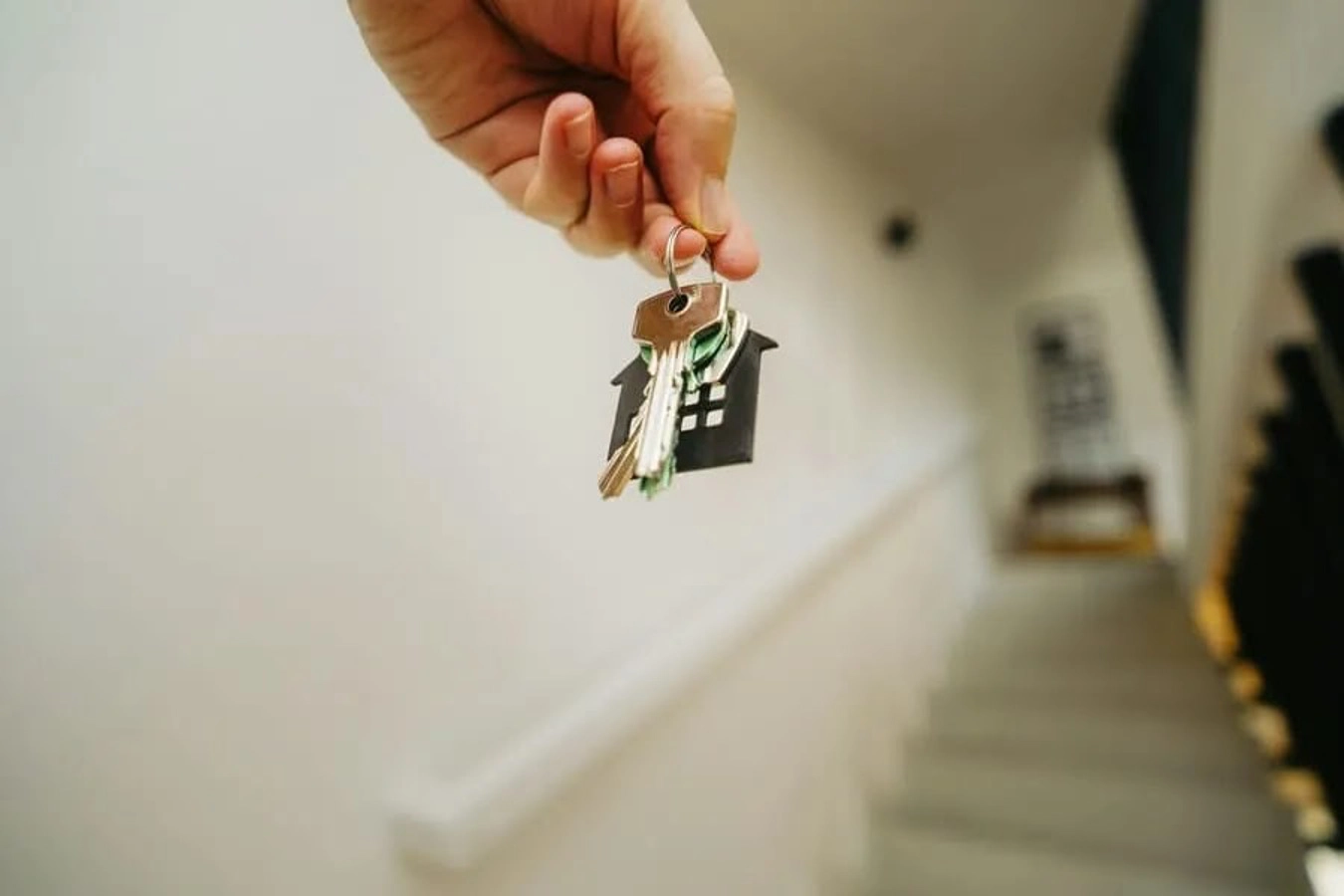 How to Avoid Rental Application Fraud: 2026 Tips for Landlords
