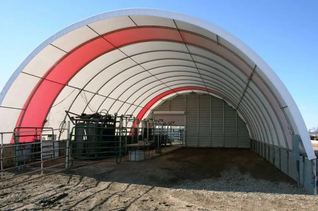 Hoop Buildings for Land Extensions: Prices, Sizes & Factors