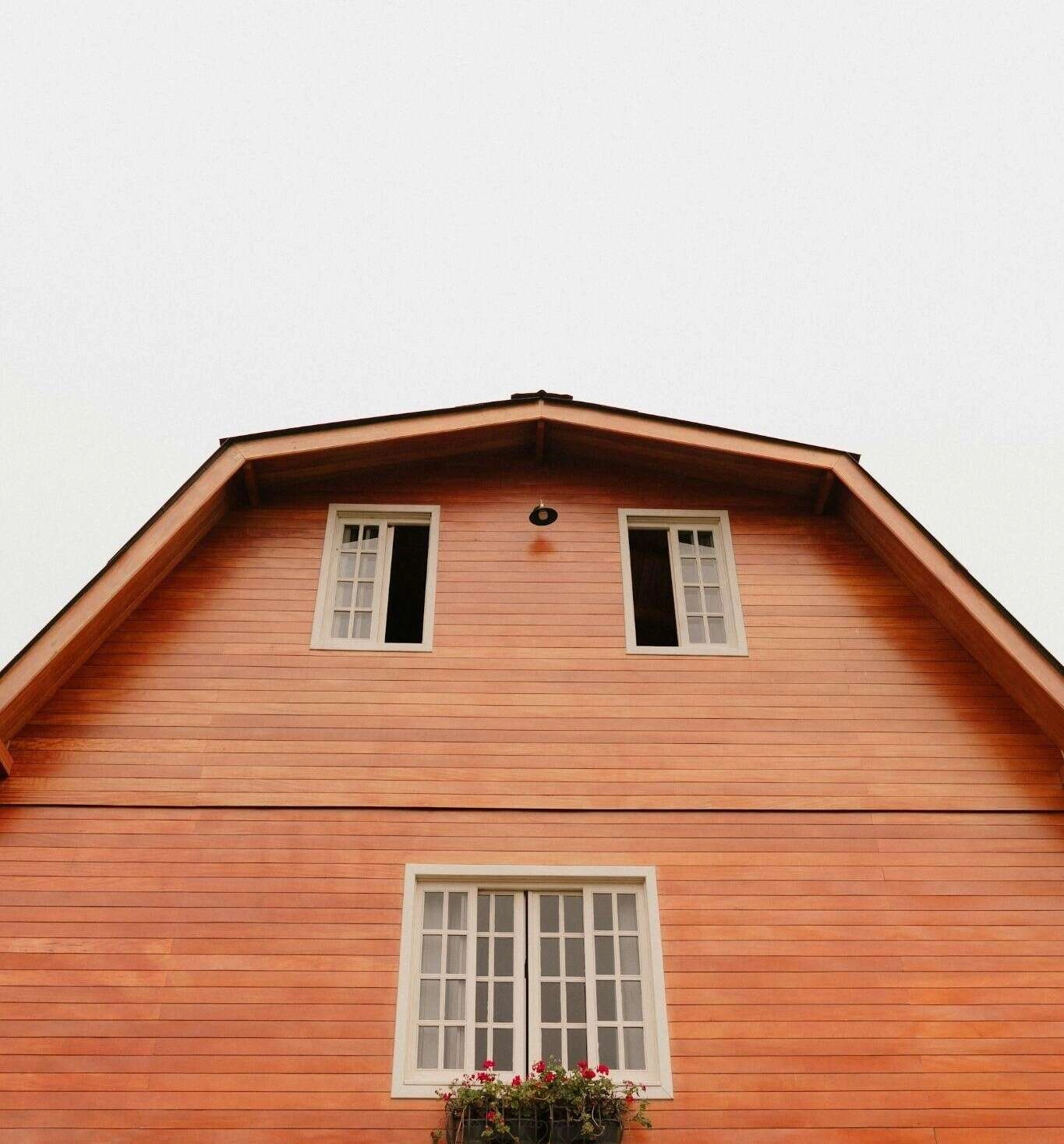 How to Choose a Roofing Style: A Practical Guide for Homeowners