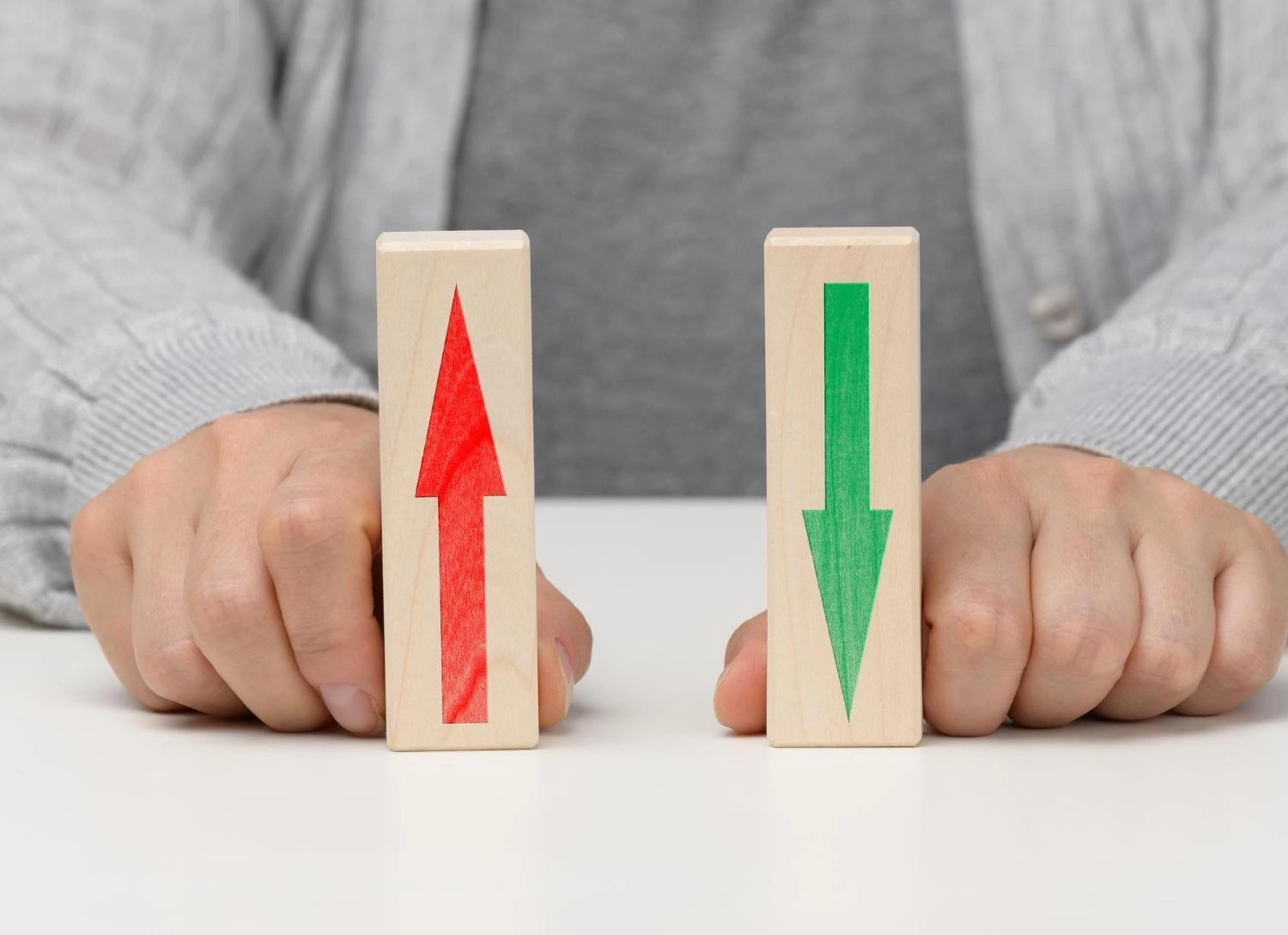 The Property Investor's Guide: Leading vs Lagging Indicators