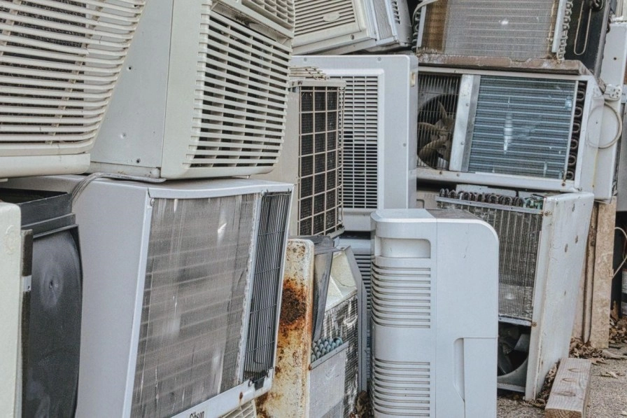 How Desert Dust and Debris Damage Your Air Conditioner