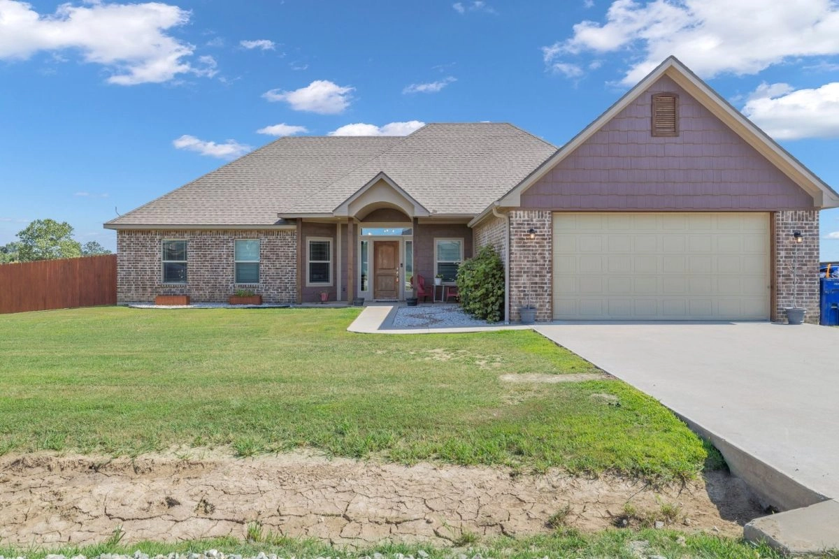 76 Paris Ave, Durant, OK – photo 1