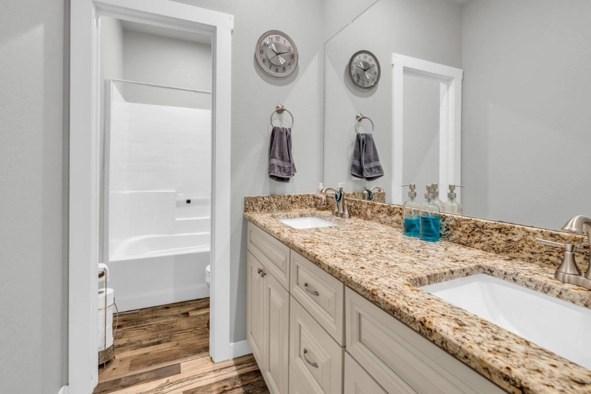 76 Paris Ave, Durant, OK – photo 6