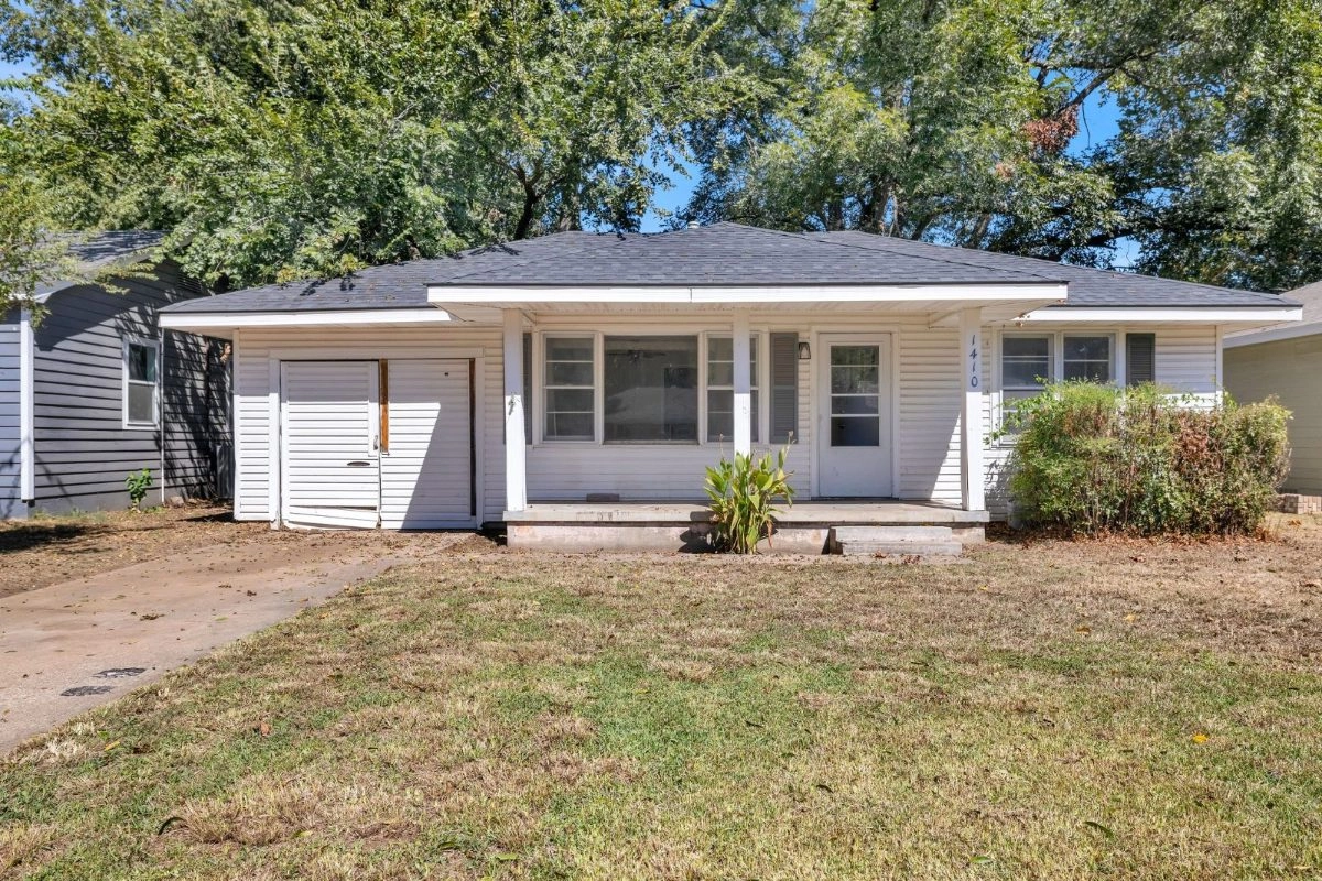 1410 Corinne Dr, Durant, OK – photo 1