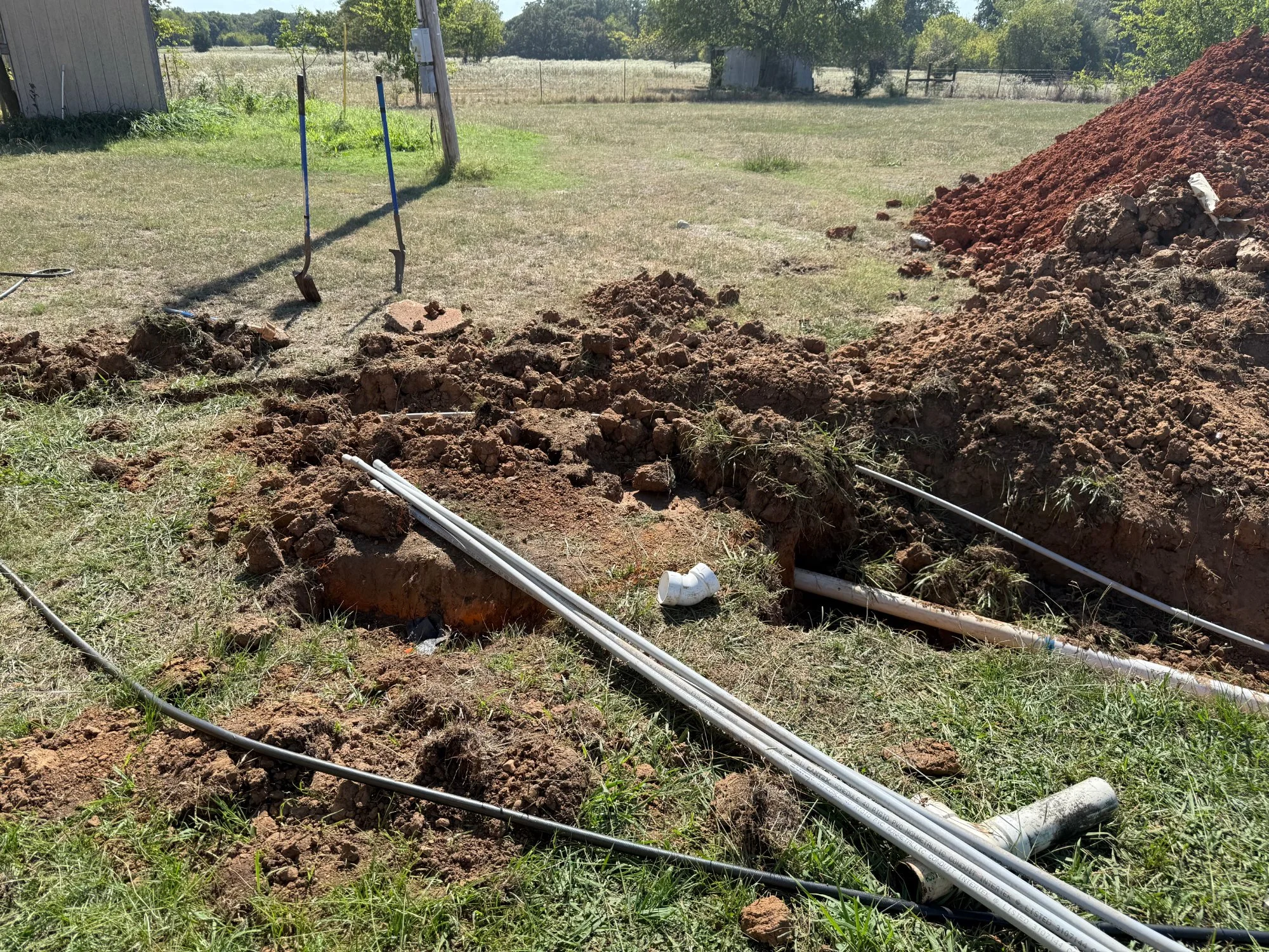 1682 Lemonhill Rd, Calera, OK – trench and lines for the relocated septic system