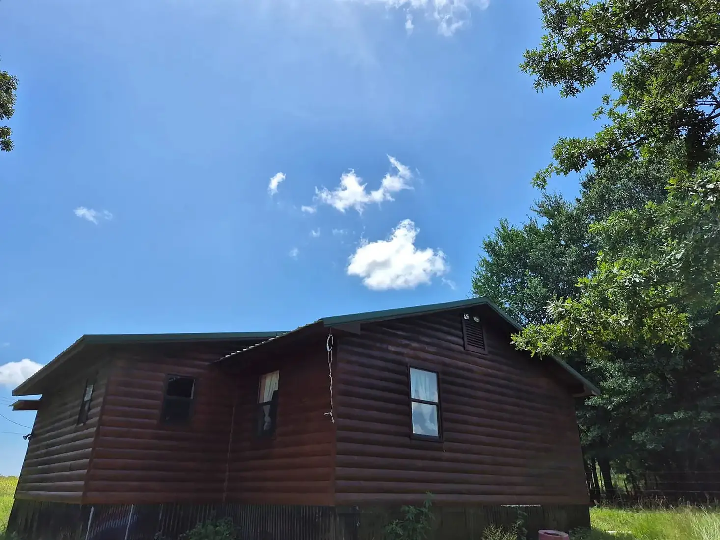 SOLD: 3282 Rock Creek Rd, Sawyer, OK – Log Cabin on 20 Acres