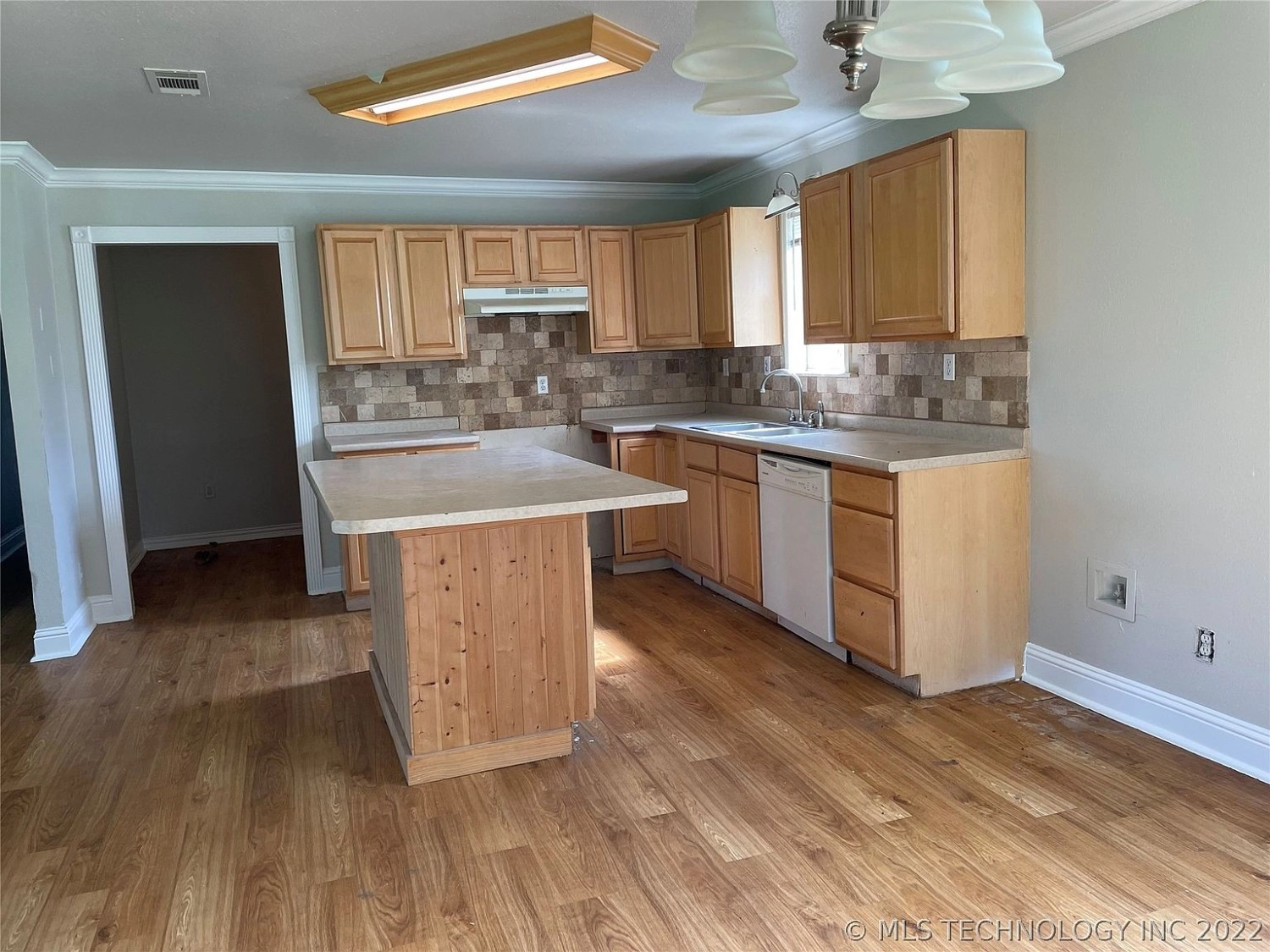495 Sexton Calera OK - kitchen