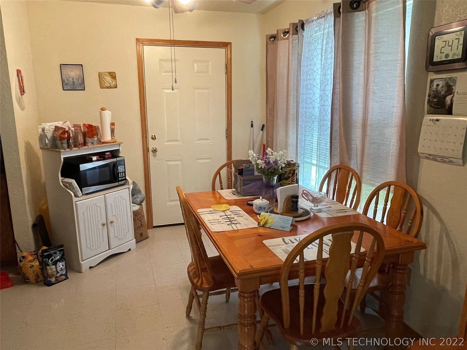 412 Lake Calera OK - dining area