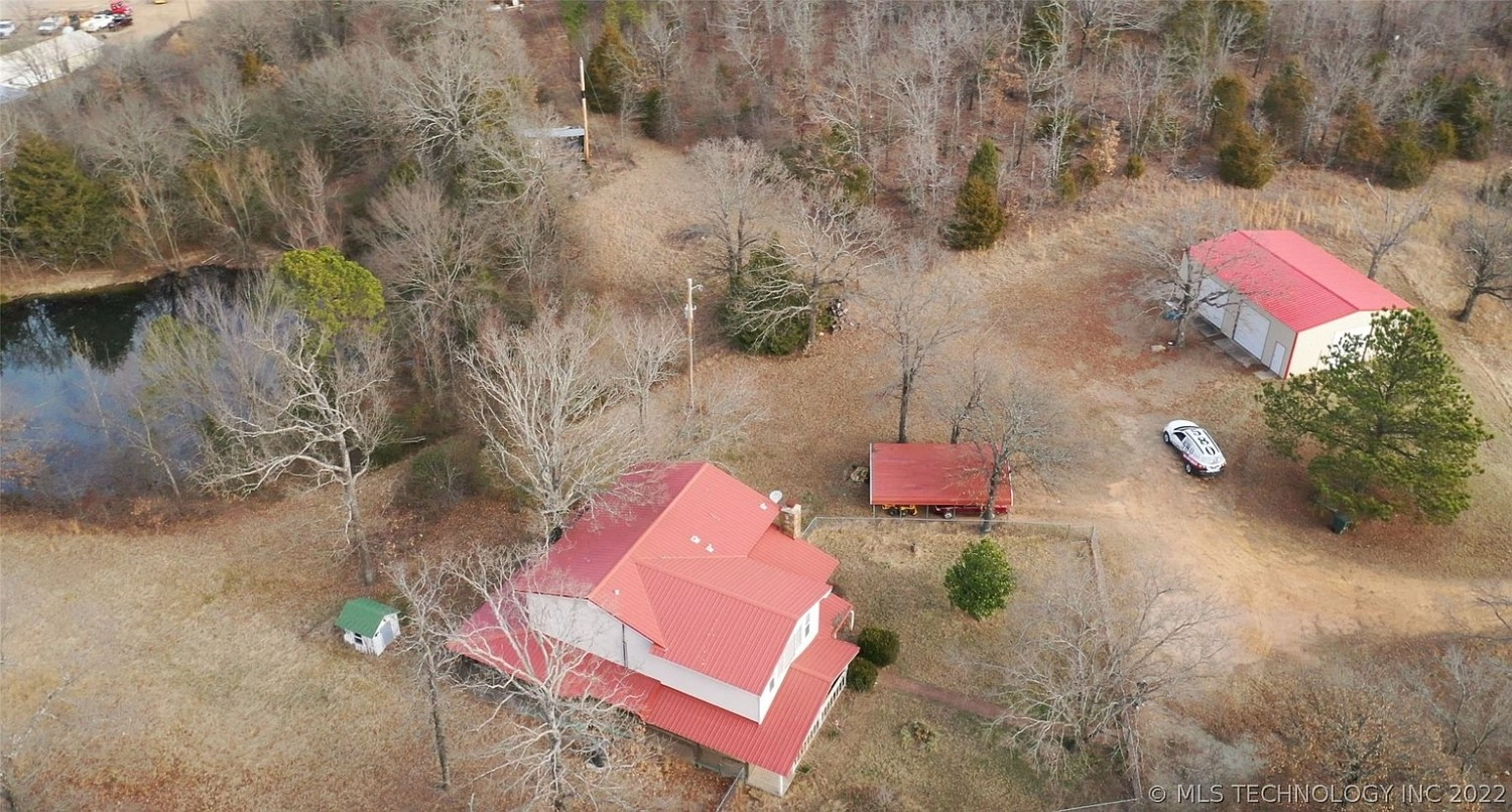 281 E Yellow Brick Atoka OK - aerial view