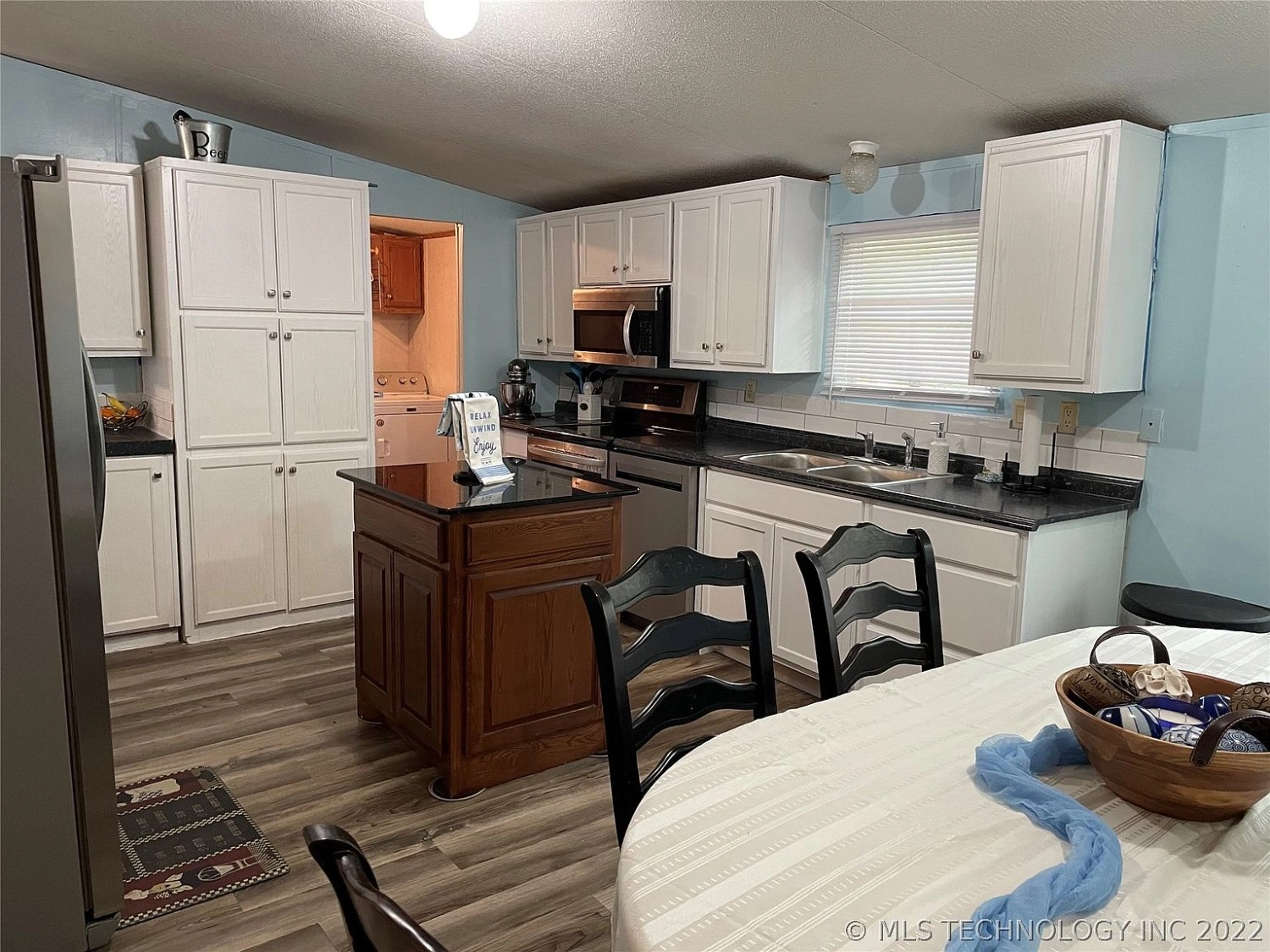 10950 Park View Kingston OK - kitchen