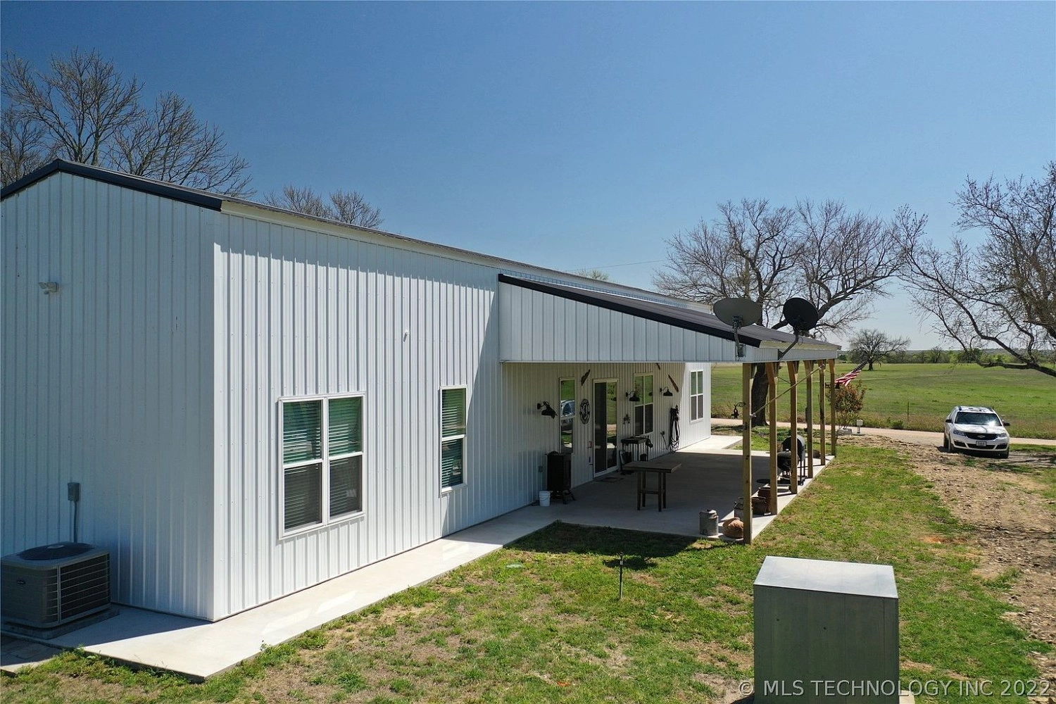 9183 E Prairie View Kenefic OK - side of house