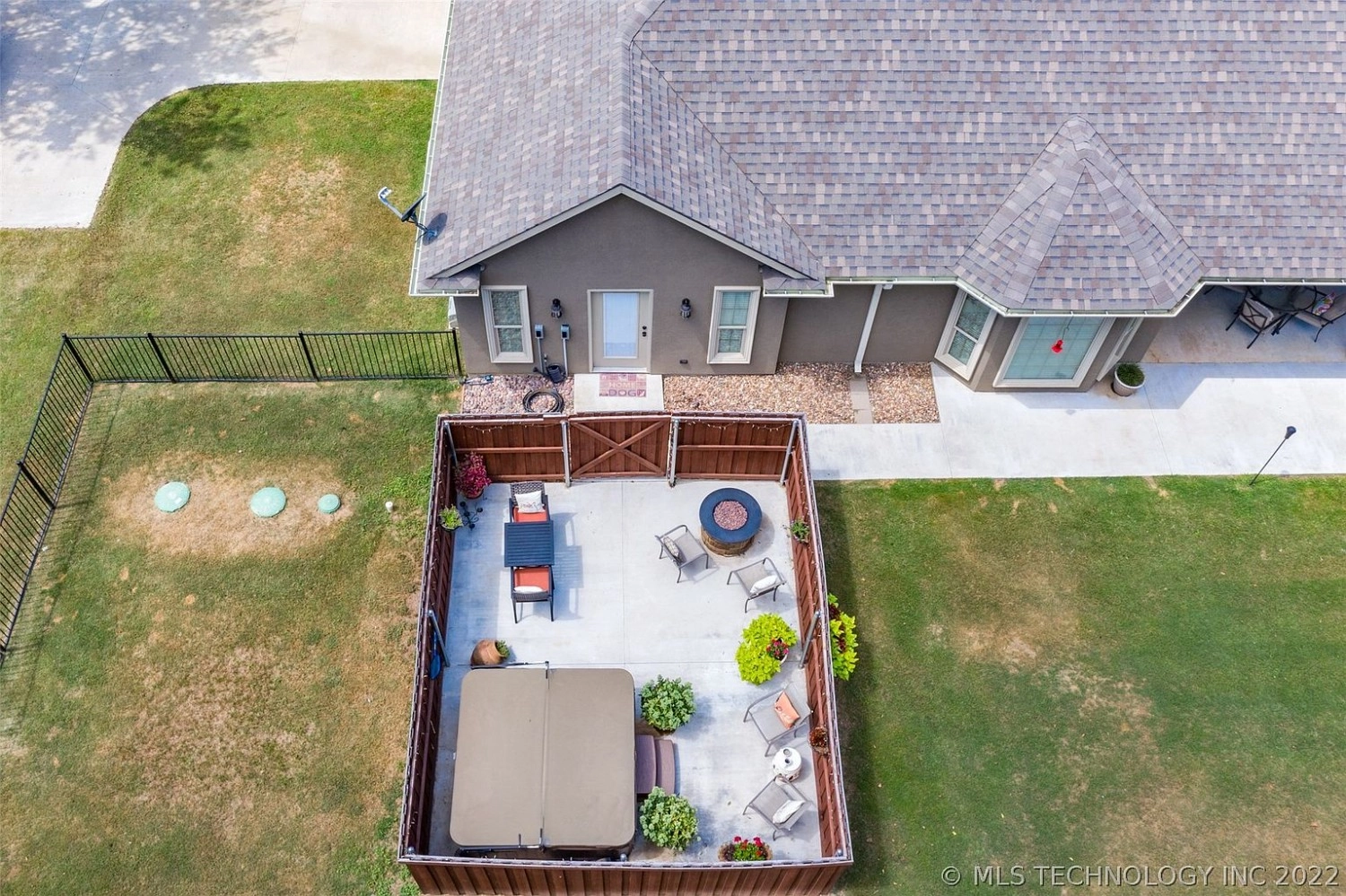 27 Madison Durant OK - yard