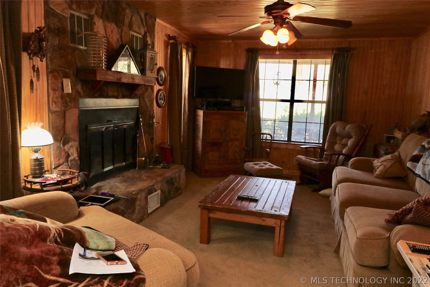 7360 State Road 91 Highway Colbert OK - living room