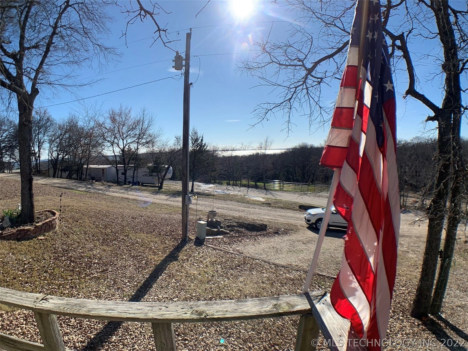 7620 Striper Road Kingston OK - yard