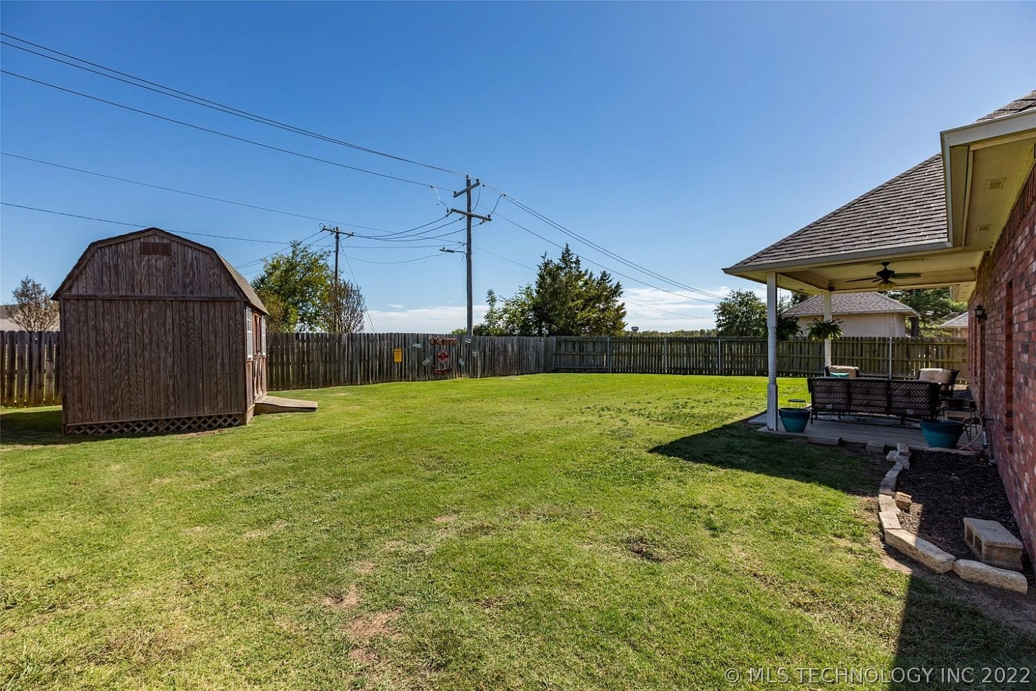 3010 Kande Lane Durant OK - yard