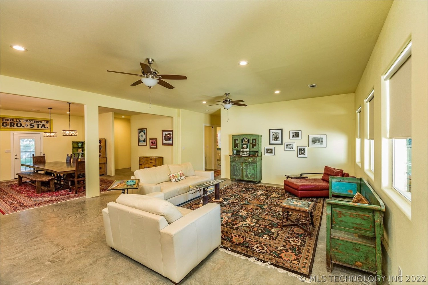 95 Post Oak Lane Cartwright OK - living room