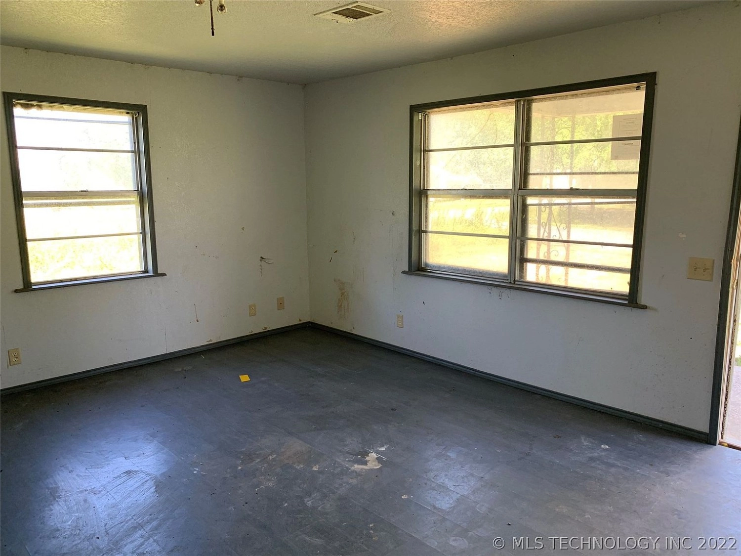 301 K. Street Wapanucka OK - interior