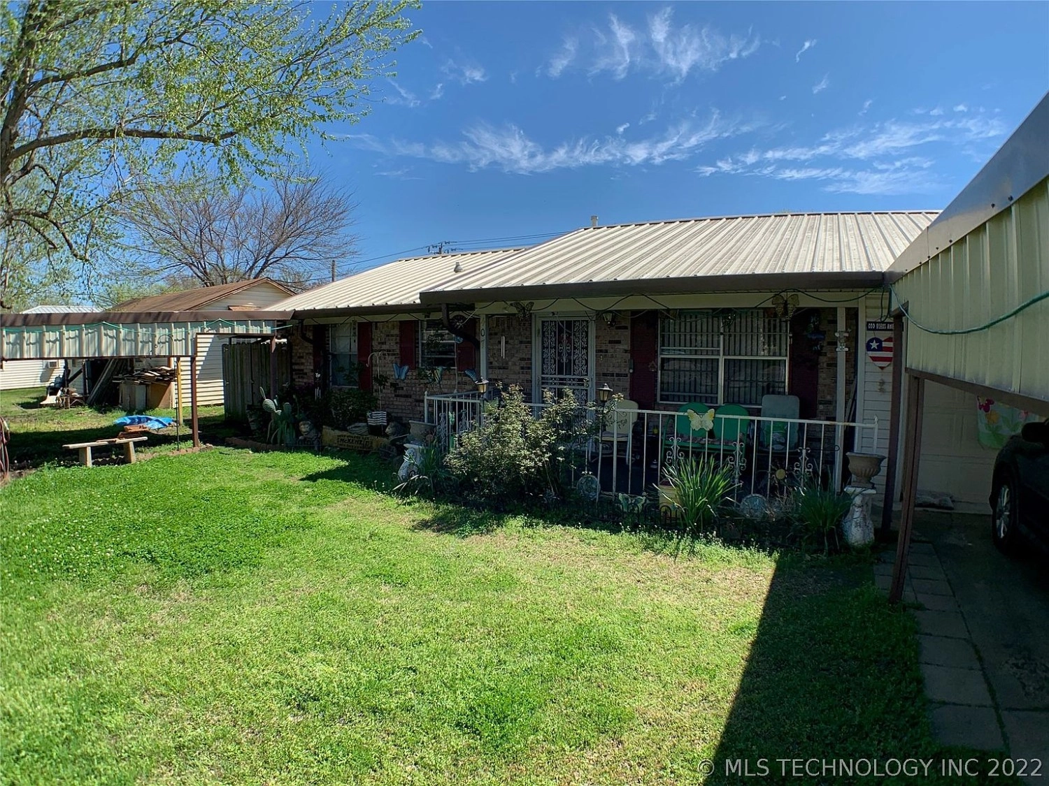 407 Moore Avenue Colbert OK - back of house