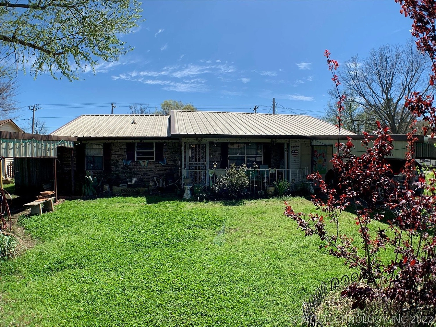 407 Moore Avenue Colbert OK - back of house