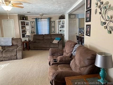 1946 W Elm Street Durant OK - Living room