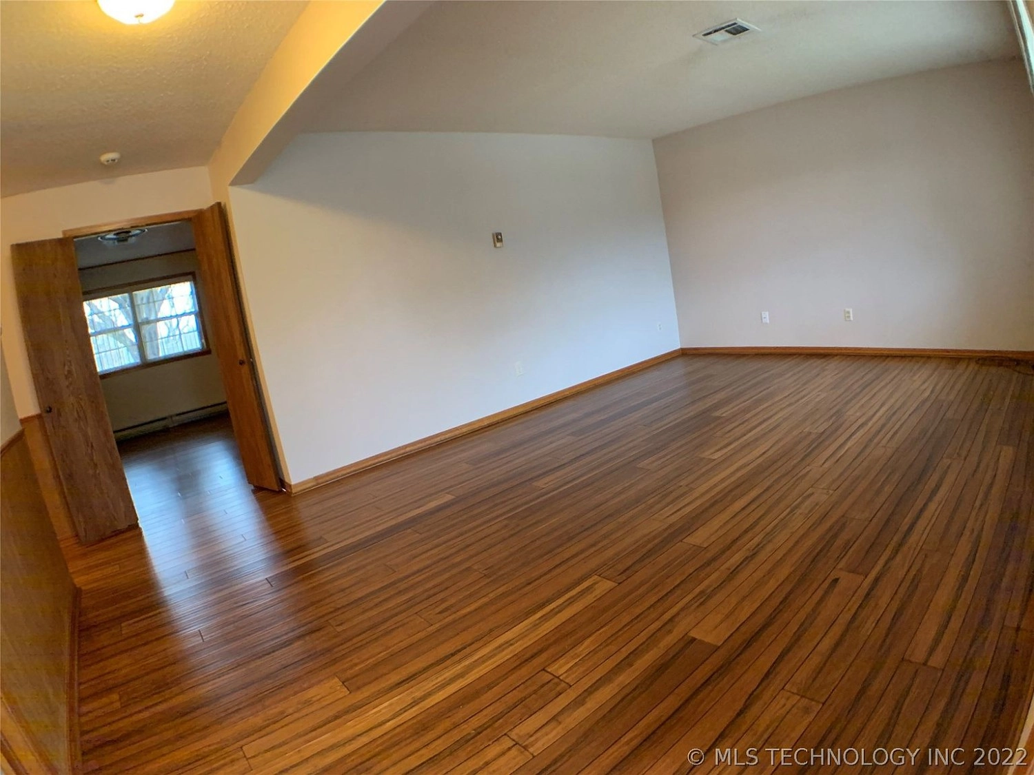 511 W 8th Street Atoka OK - Living room