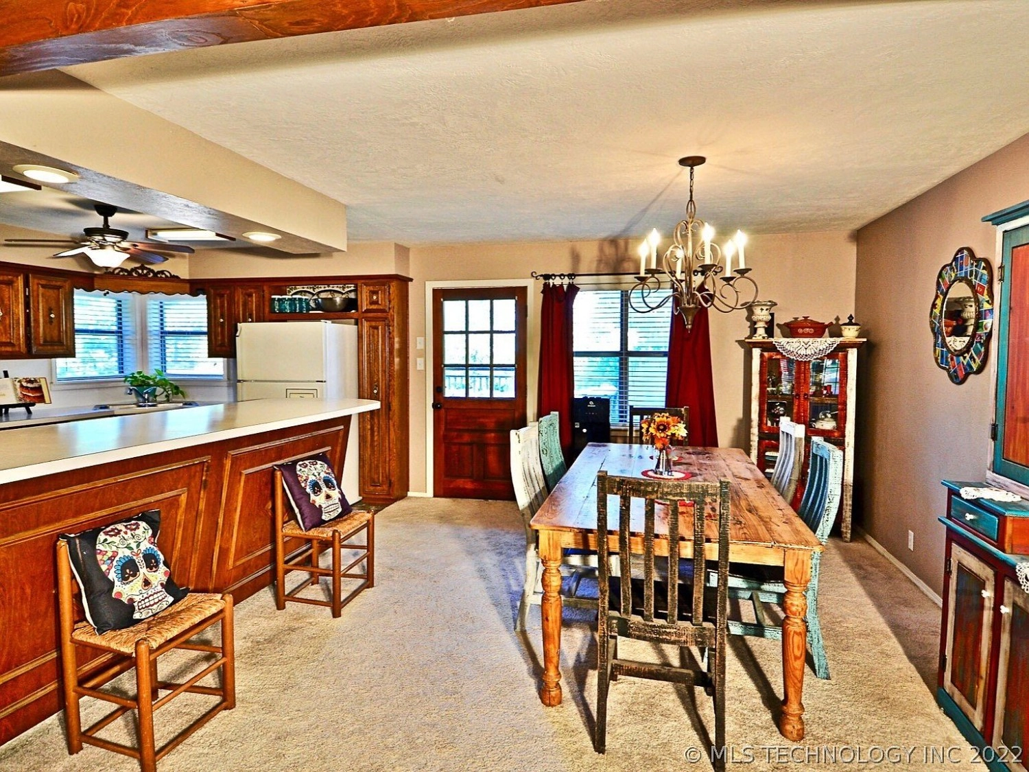 2030 S Kilmer Lane Atoka OK - Kitchen and dining