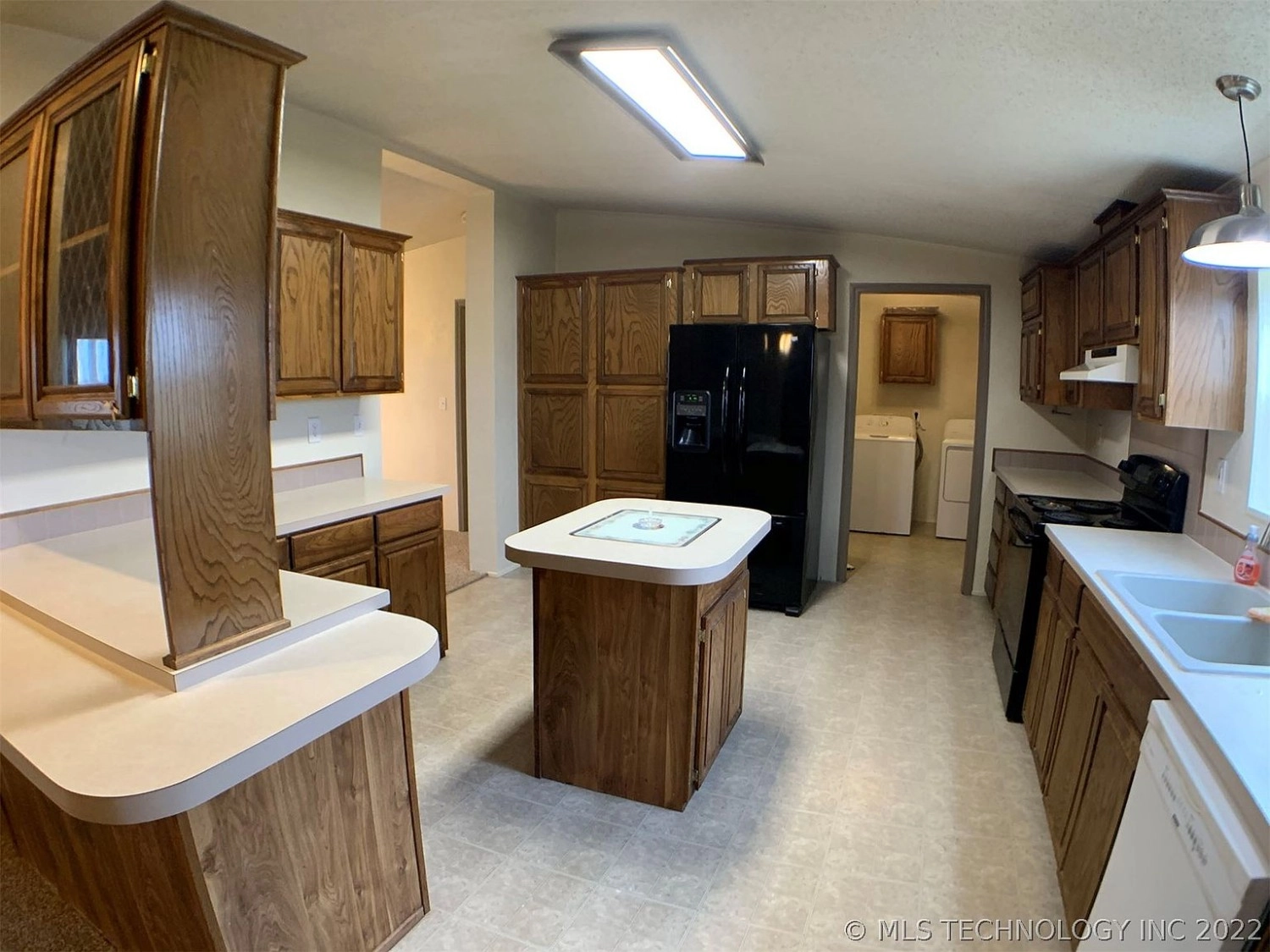 136 Ford Road Calera OK - Kitchen