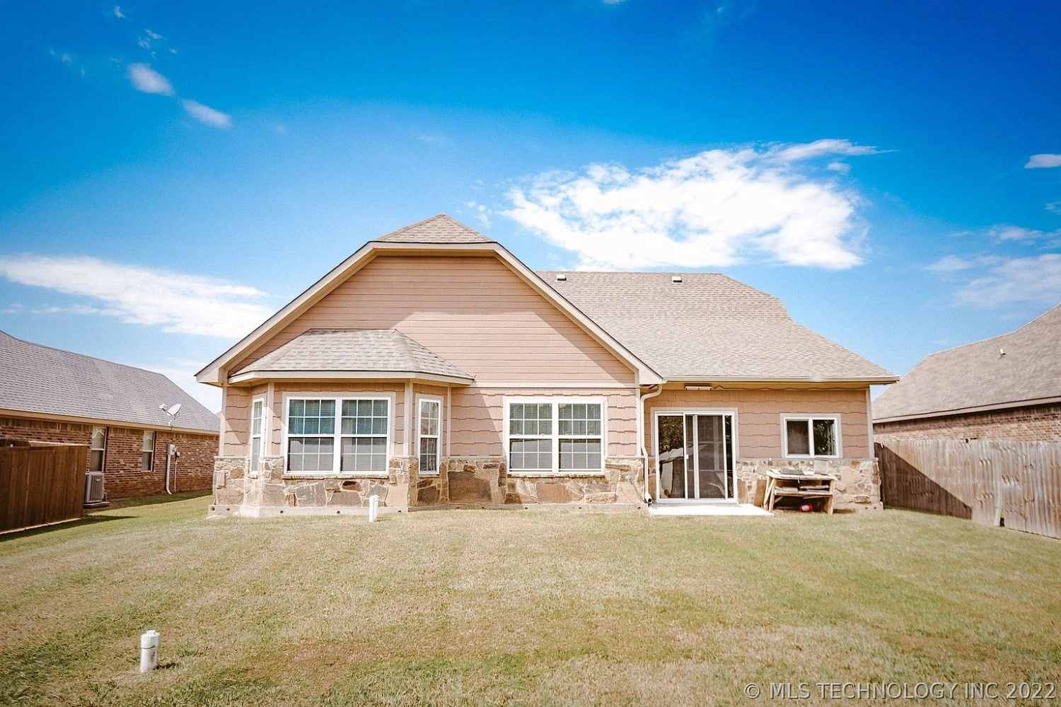 3509 Heritage Drive Durant OK - Rear view