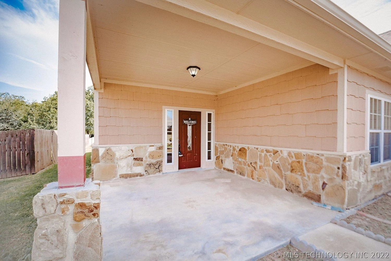 3509 Heritage Drive Durant OK - Covered patio