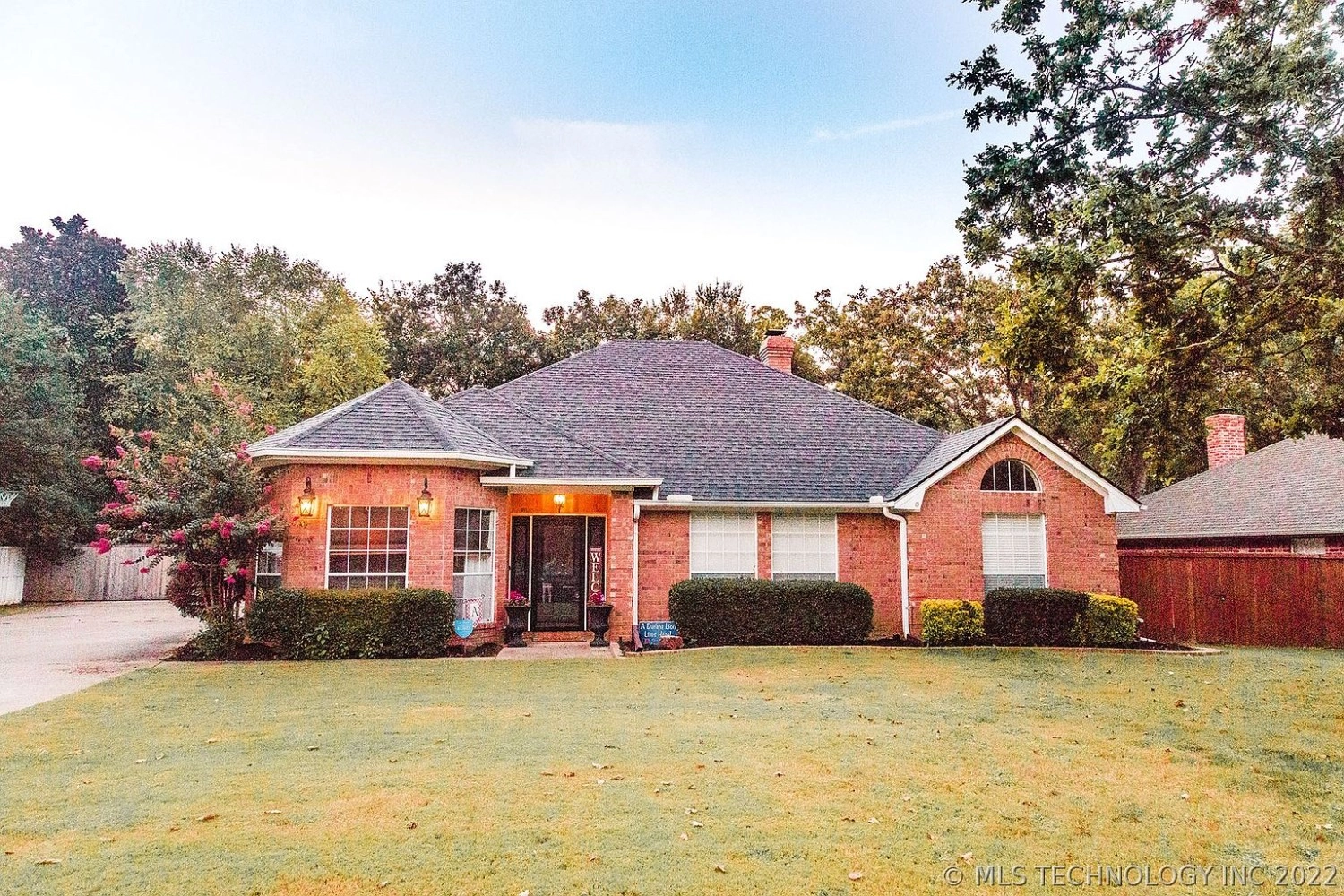 3032 Quail Ridge Circle Durant OK - Front exterior