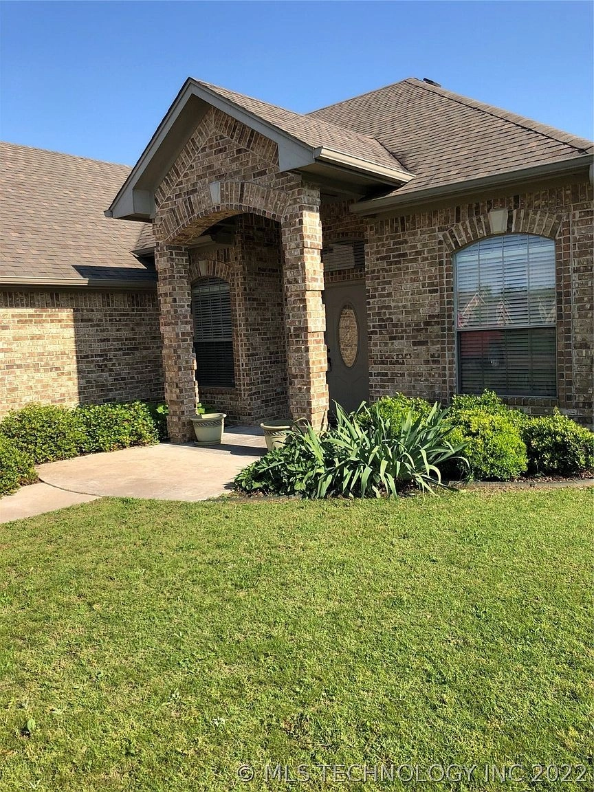 SOLD: 5714 Remington South Circle, Durant, OK – 3 Bed, 2 Bath Home