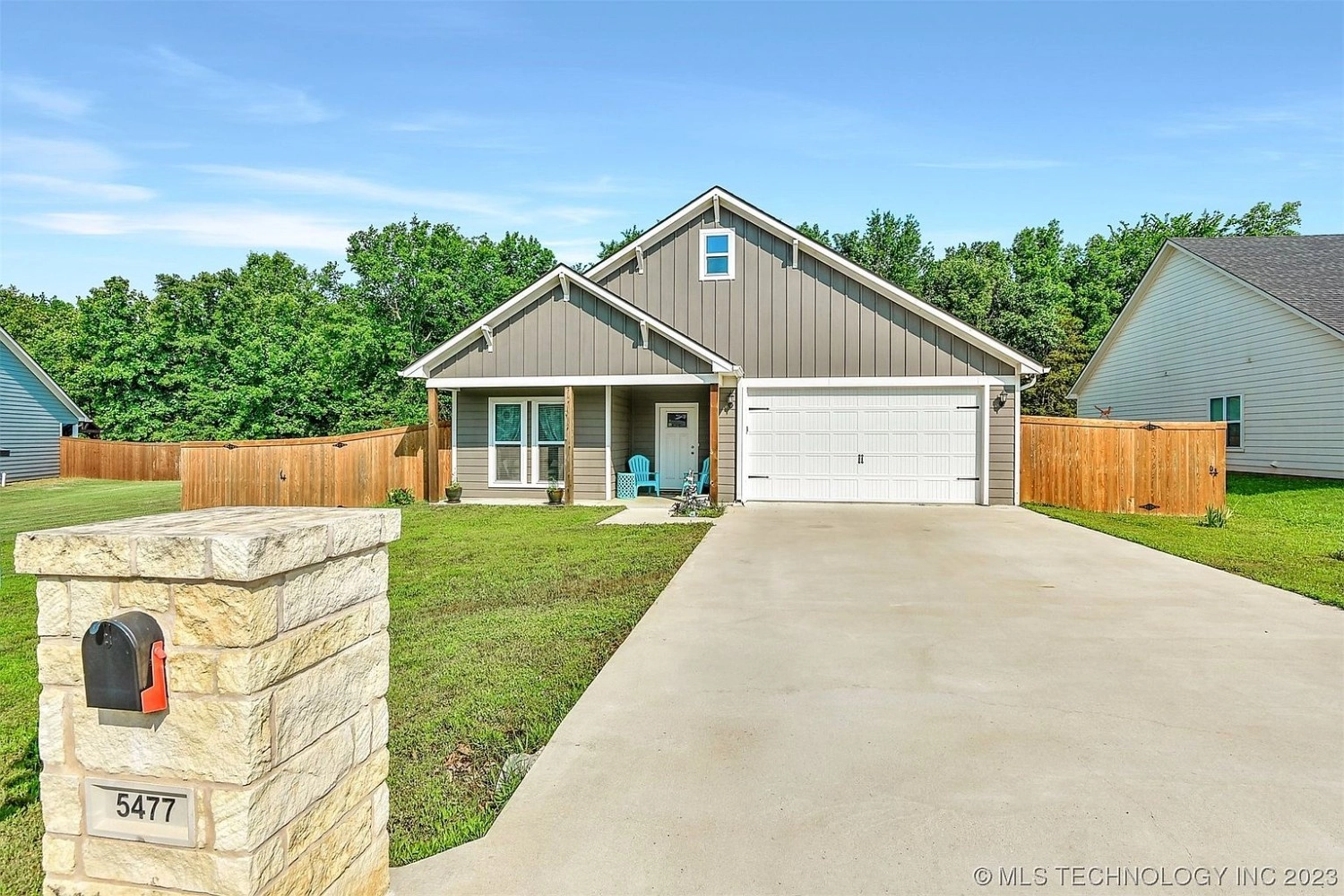5477 Roadrunner Drive Durant OK - Front exterior