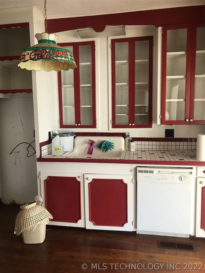 113 Pecan Street Durant OK - Kitchen