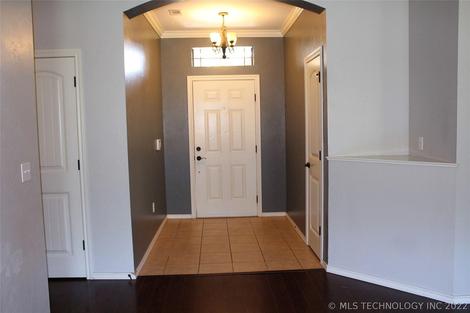 2508 Stage Coach Avenue Durant OK - Entry