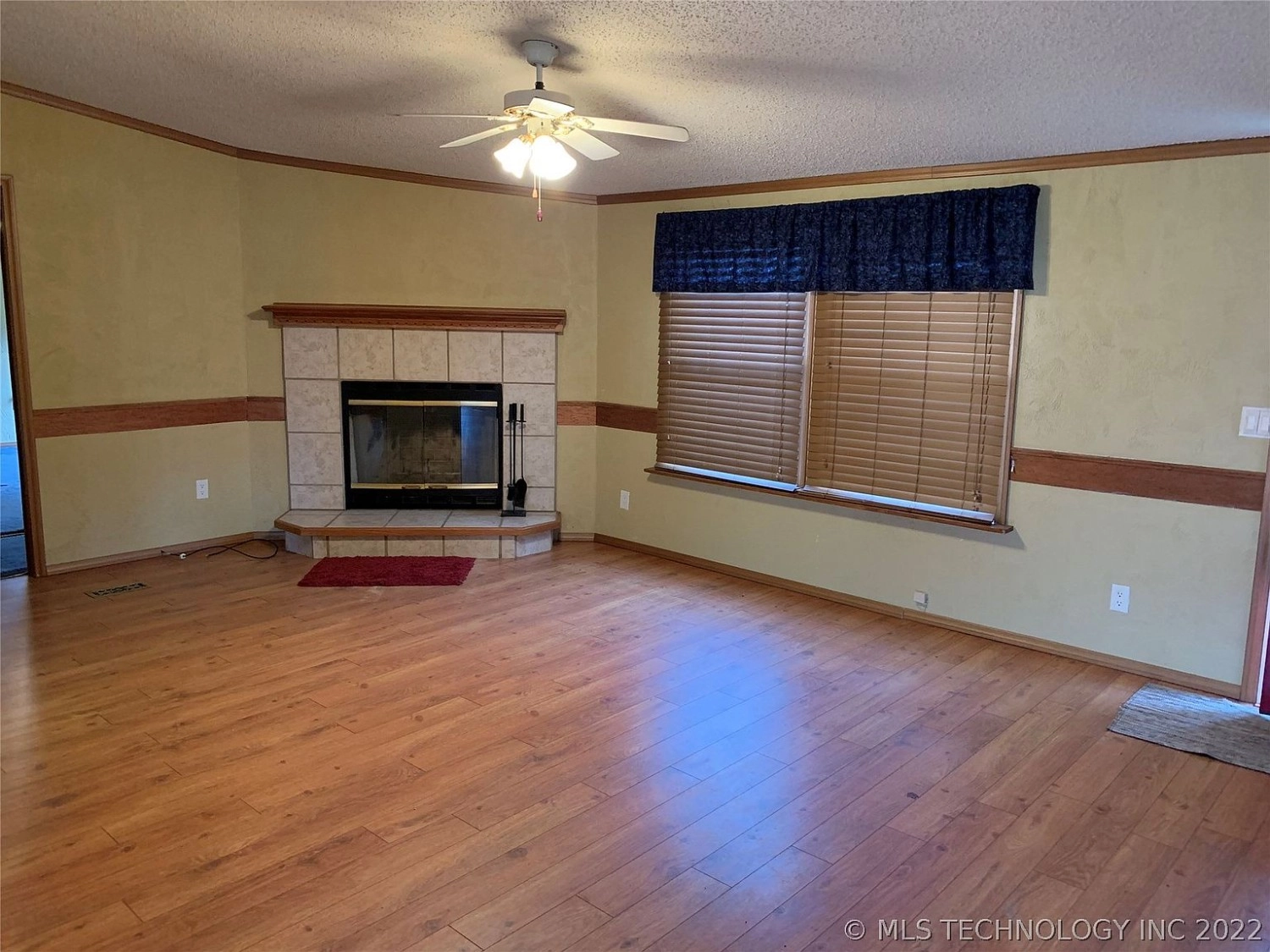 104 Quail Road Mead OK - Fireplace