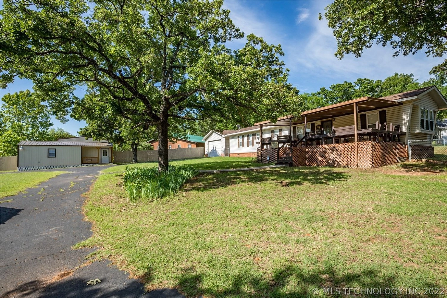 7575 Washita Point Road, Kingston OK - 2 bed 1 bath home sold by Brian & Jonelle Allen